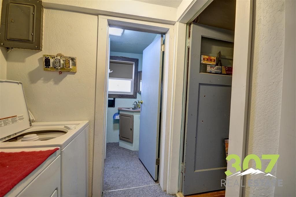 436 N Absaroka St — photo 32 of 57