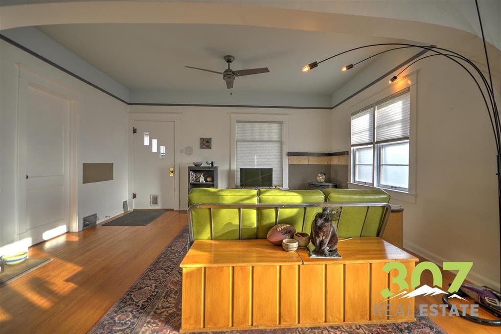 436 N Absaroka St — photo 10 of 57