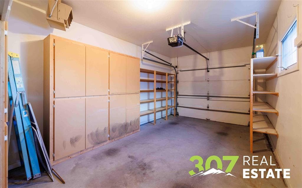 966 Avenue G — photo 21 of 25