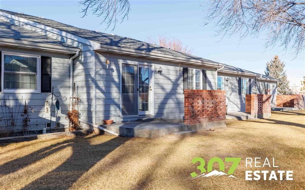 966 Avenue G — photo 25 of 25