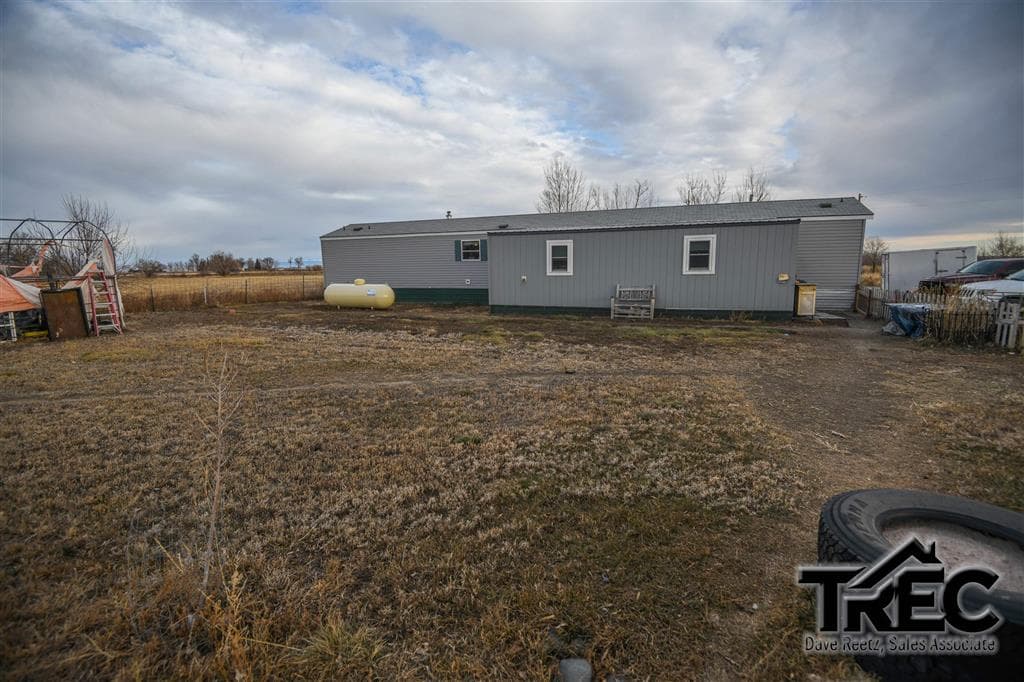 783 Road 12 1/2 — photo 11 of 35