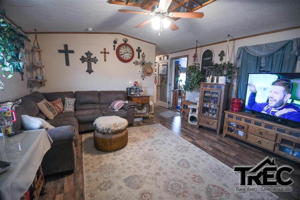 783 Road 12 1/2 — photo 13 of 35