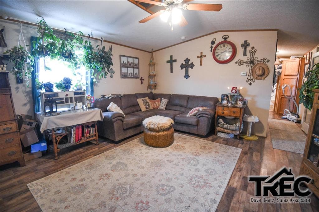 783 Road 12 1/2 — photo 14 of 35