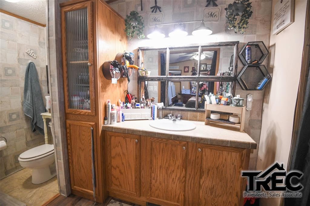 783 Road 12 1/2 — photo 23 of 35