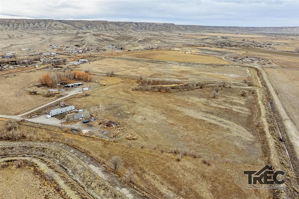 783 Road 12 1/2 — photo 32 of 35