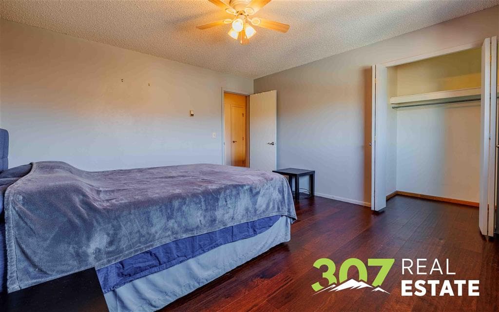 1744 26th St — photo 13 of 18