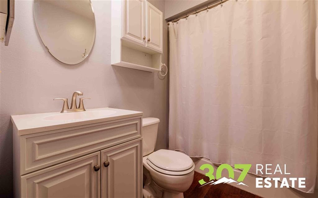 1744 26th St — photo 14 of 18