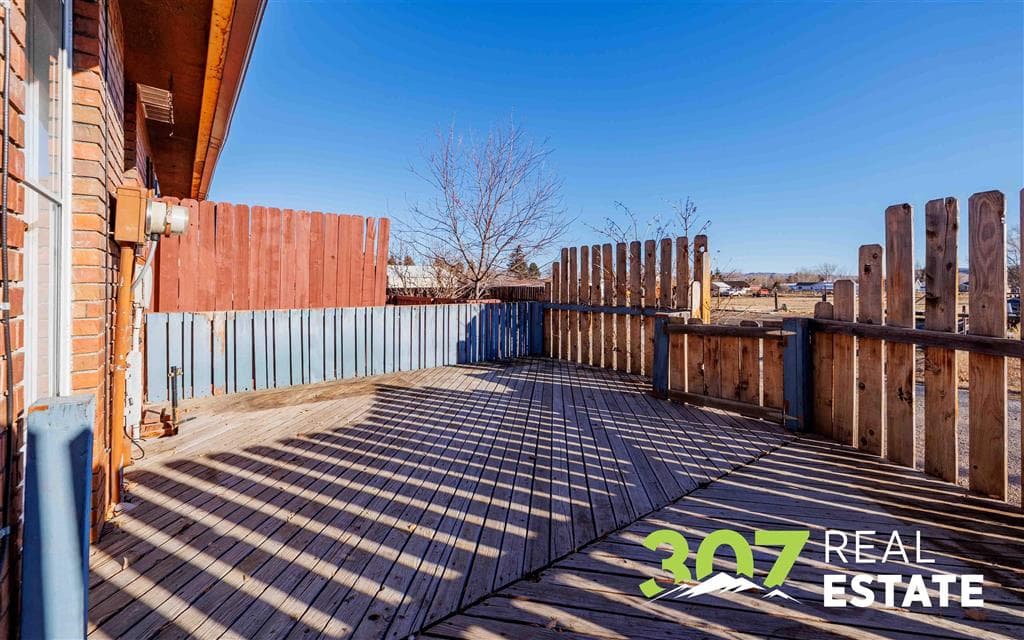 1744 26th St — photo 17 of 18