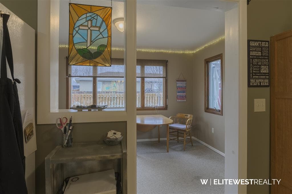 1210 N Gilbert St — photo 14 of 56