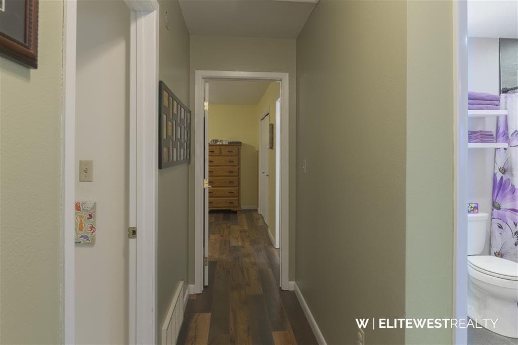 1210 N Gilbert St — photo 28 of 56