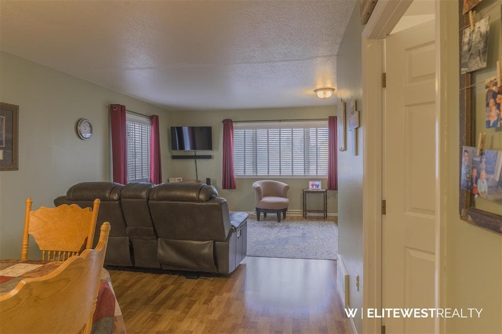 1210 N Gilbert St — photo 5 of 56