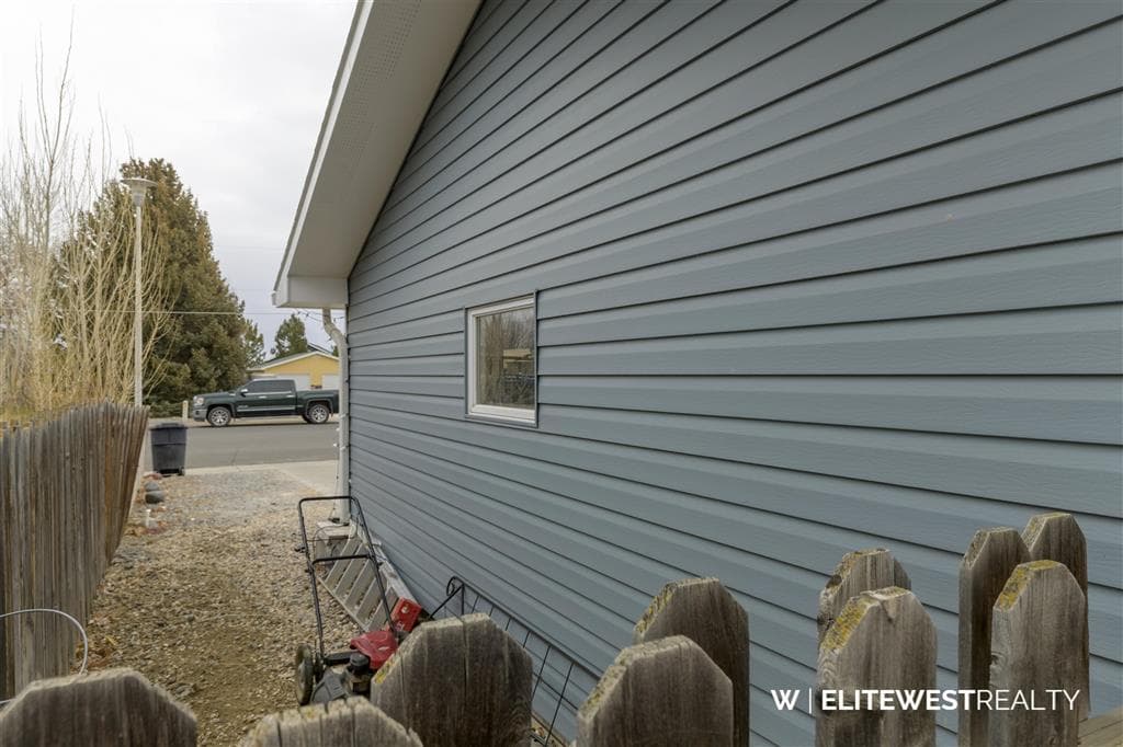 1210 N Gilbert St — photo 44 of 56