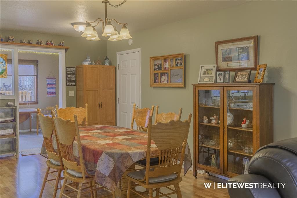 1210 N Gilbert St — photo 8 of 56