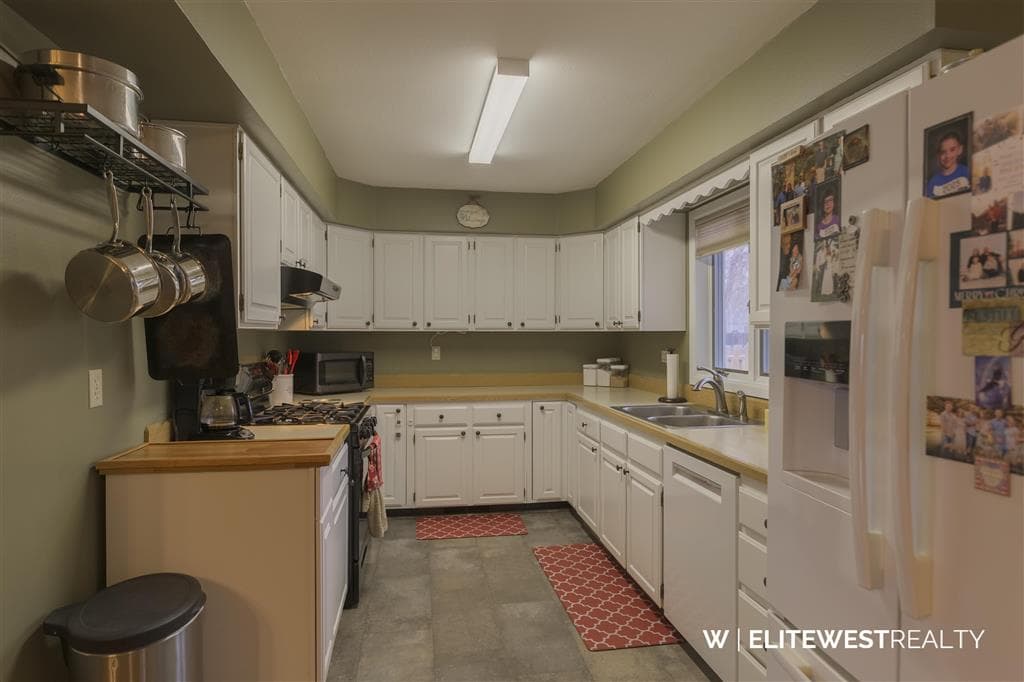 1210 N Gilbert St — photo 9 of 56