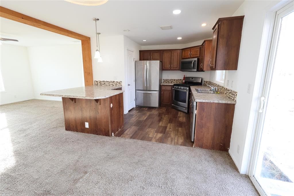 105 W 2nd St N — photo 11 of 41