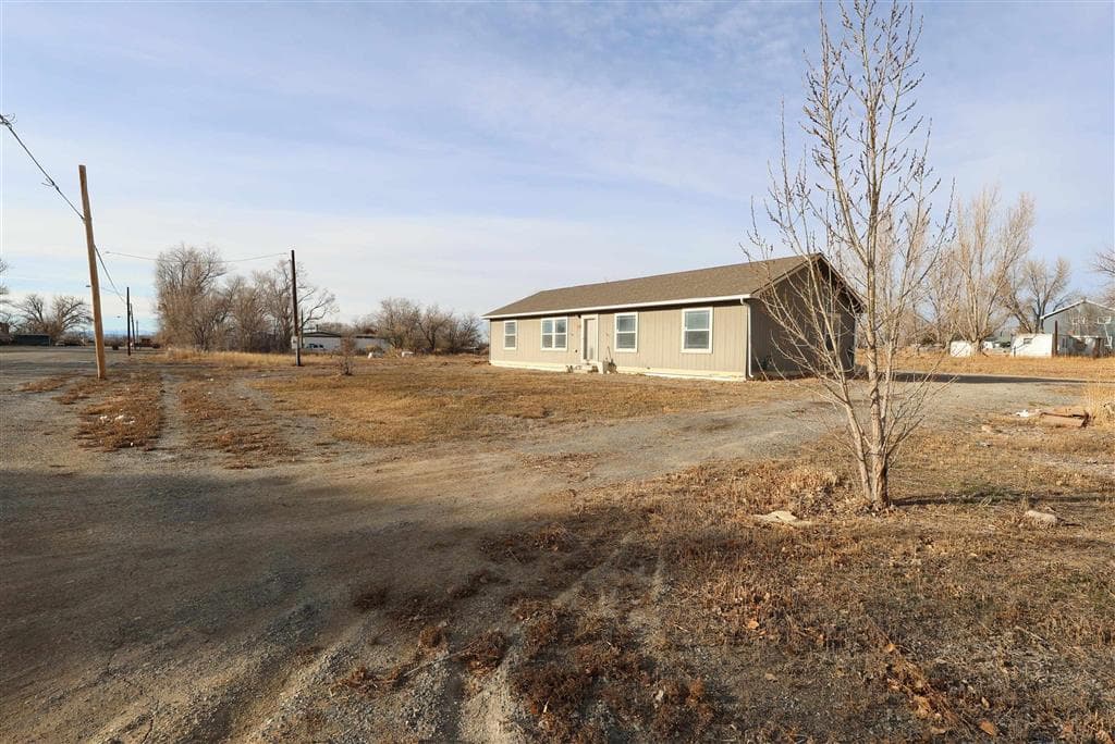 105 W 2nd St N — photo 40 of 41