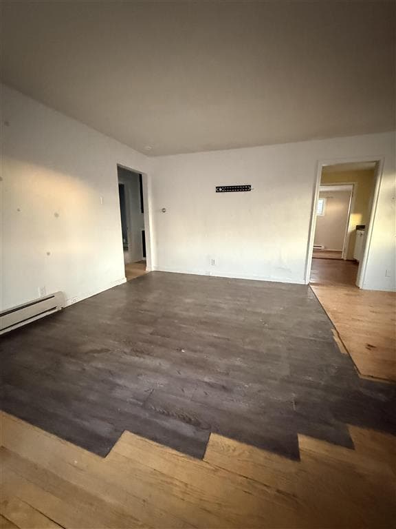 555 Avenue A — photo 2 of 19