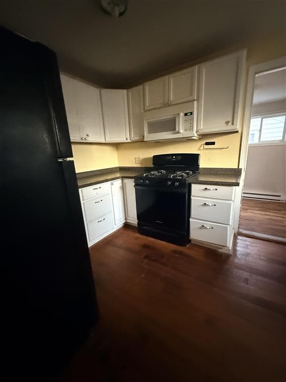 555 Avenue A — photo 6 of 19