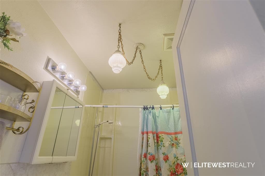 1120 Road 9 — photo 14 of 91