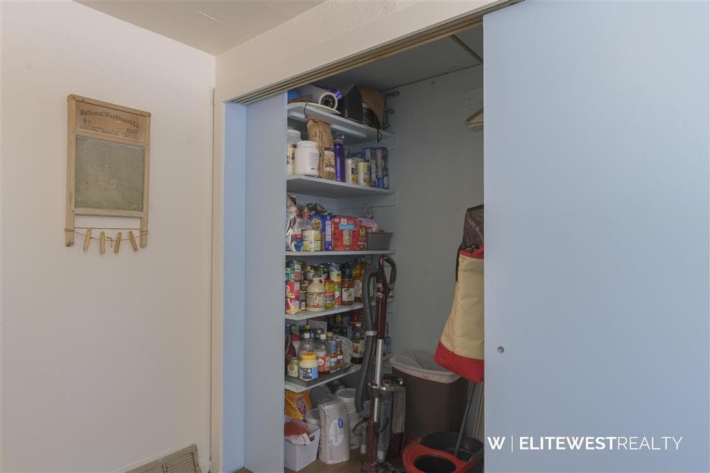 1120 Road 9 — photo 27 of 91