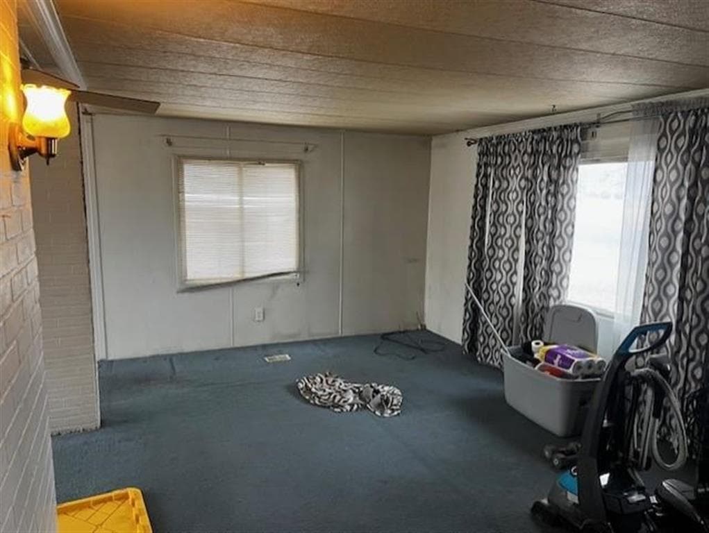 20 E Platte — photo 5 of 16