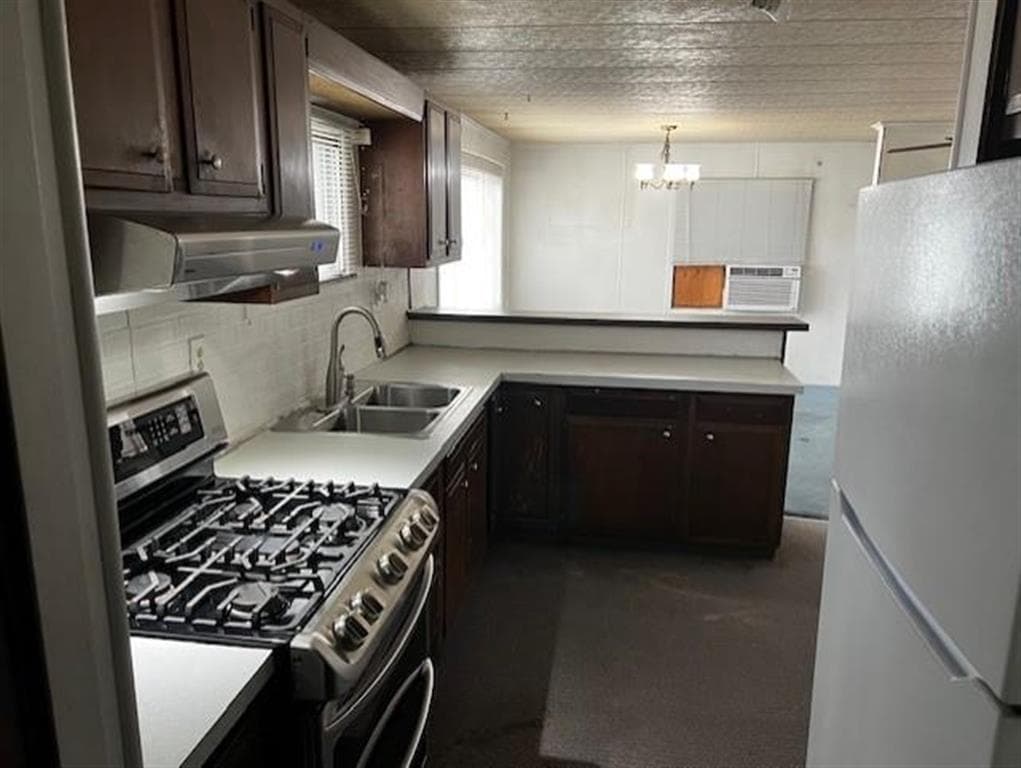 20 E Platte — photo 7 of 16