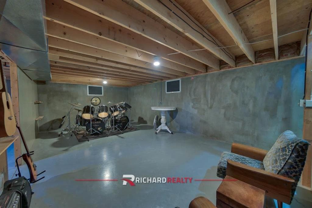 401 3rd St — photo 25 of 43