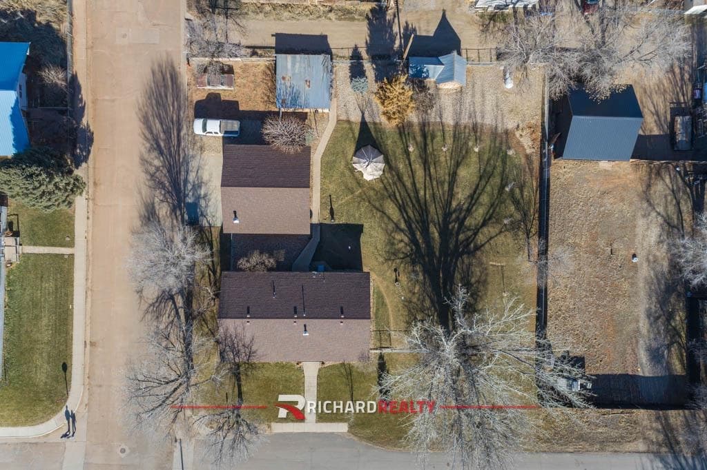 401 3rd St — photo 42 of 43