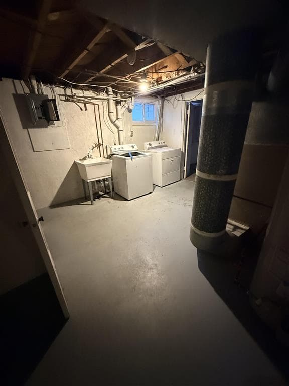 546 Avenue C — photo 16 of 19