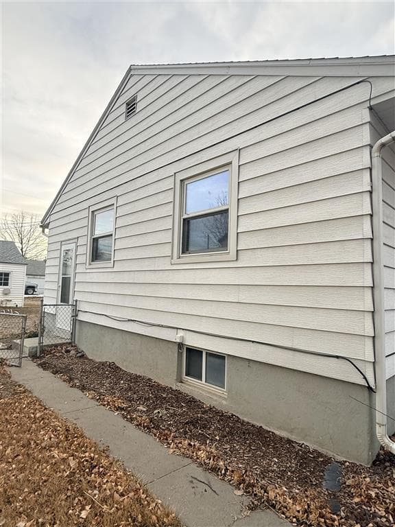 546 Avenue C — photo 18 of 19