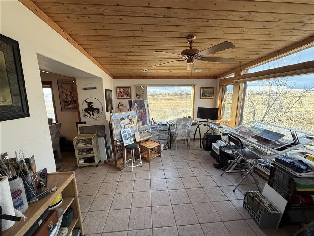 3392 Faye St — photo 11 of 56