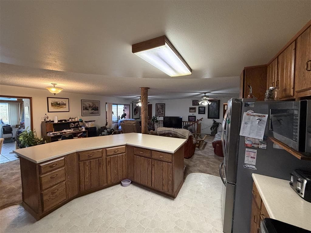 3392 Faye St — photo 15 of 56