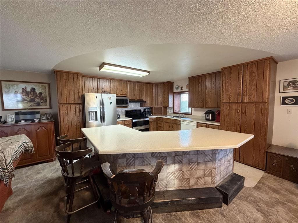 3392 Faye St — photo 17 of 56