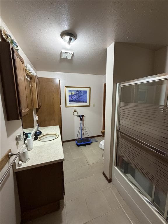 3392 Faye St — photo 25 of 56