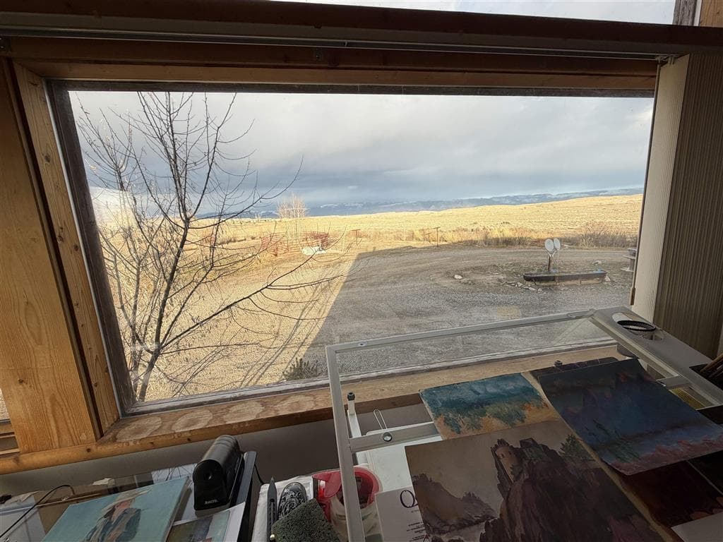 3392 Faye St — photo 9 of 56