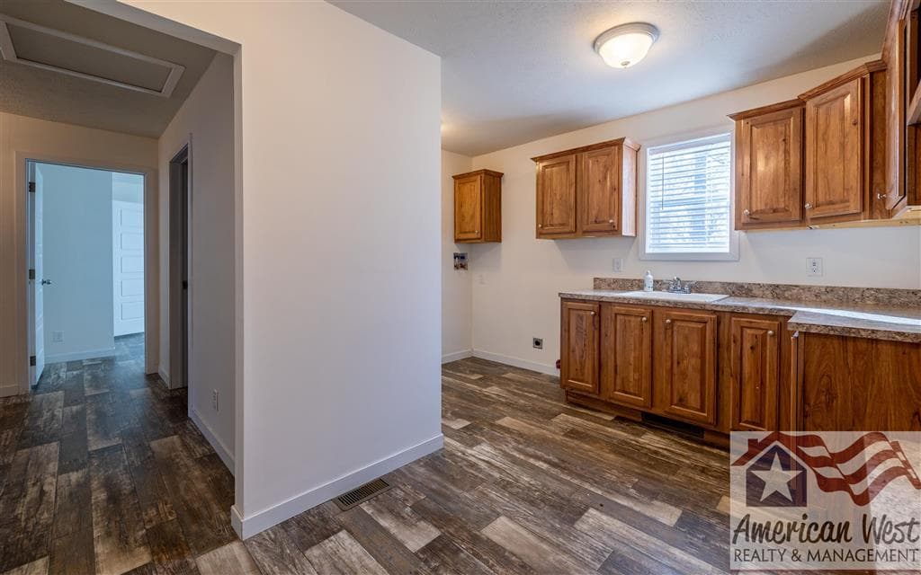 407 Diamond Basin Rd — photo 18 of 48