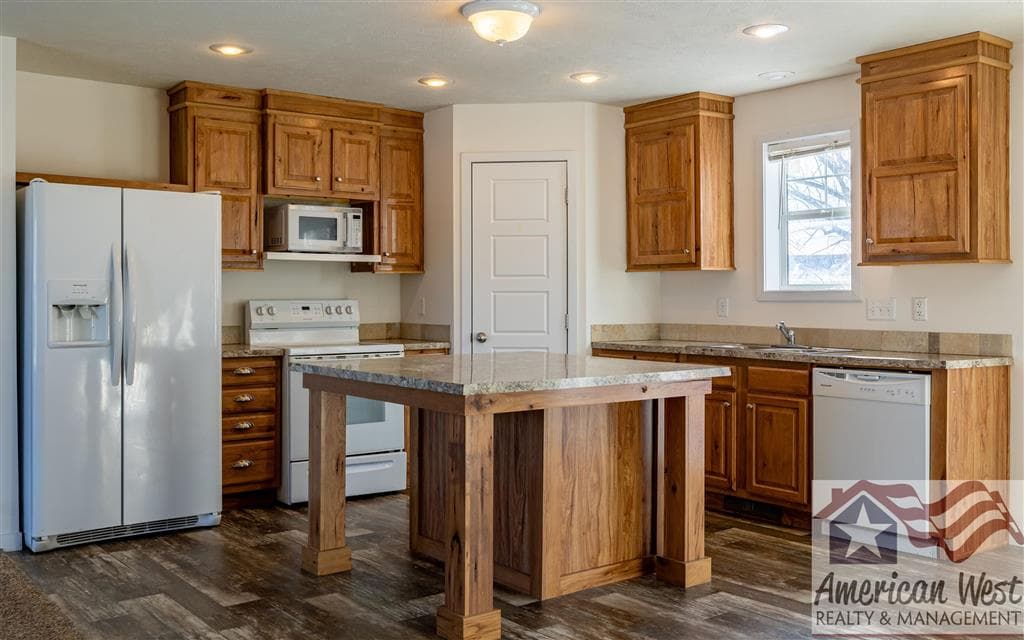 407 Diamond Basin Rd — photo 9 of 48