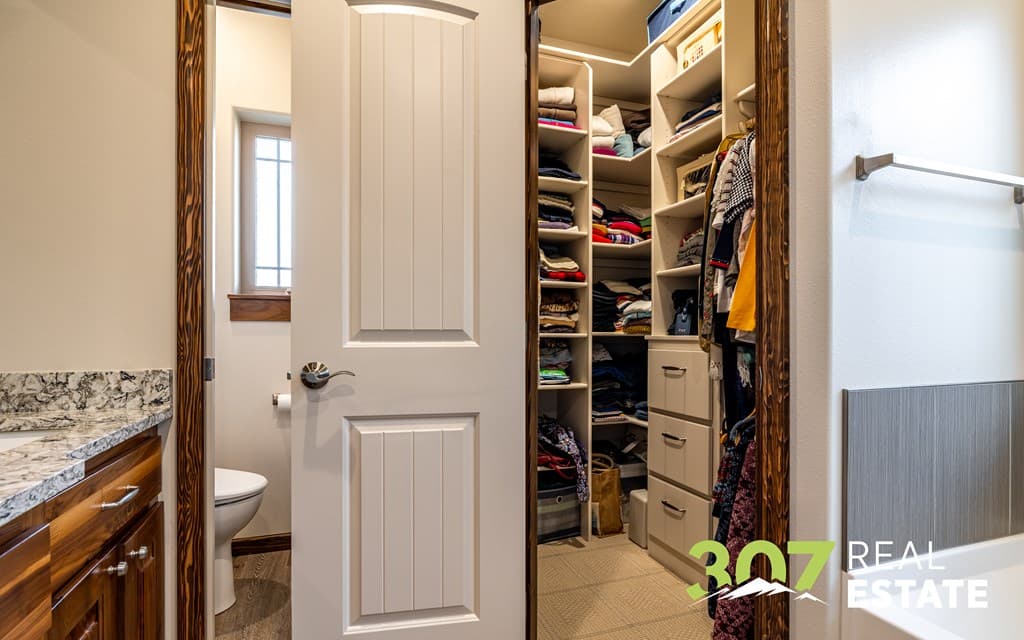 707 Go Around Loop — photo 21 of 45