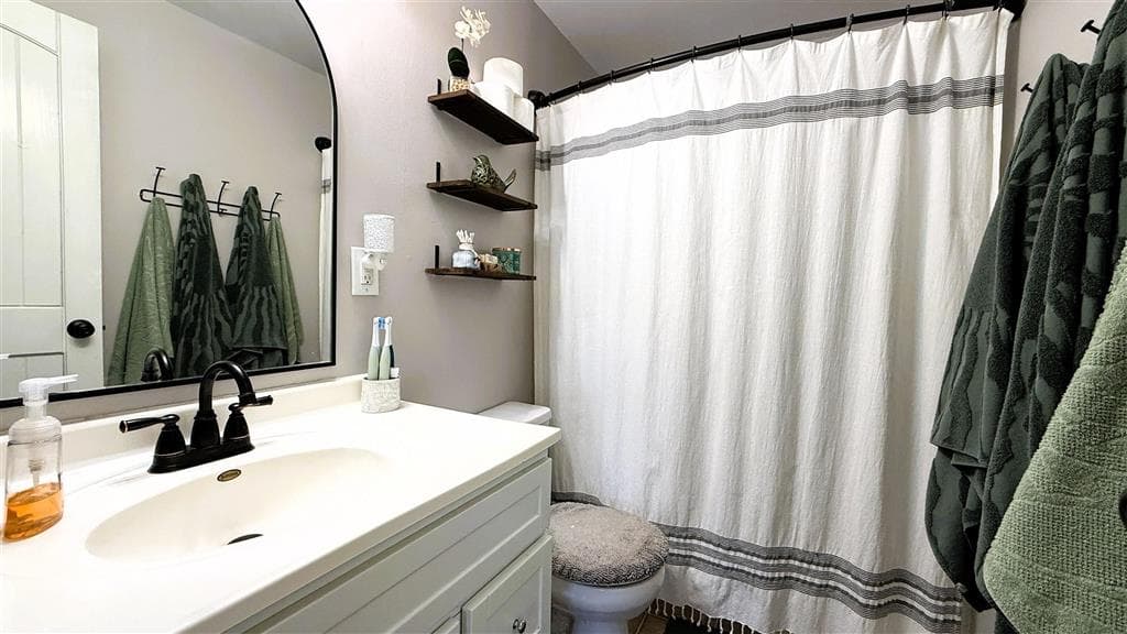 708 S 4th St — photo 7 of 20