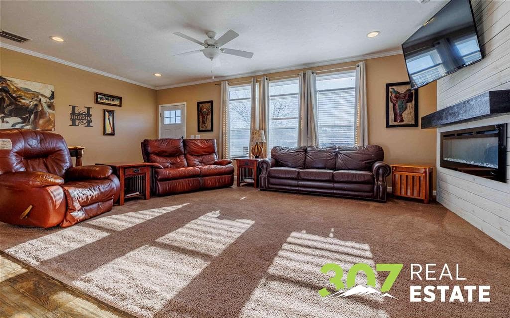 170 C St — photo 10 of 40