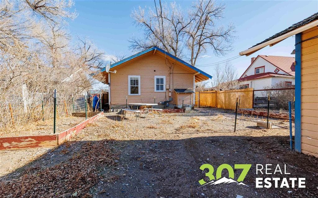 837 12th St — photo 22 of 31