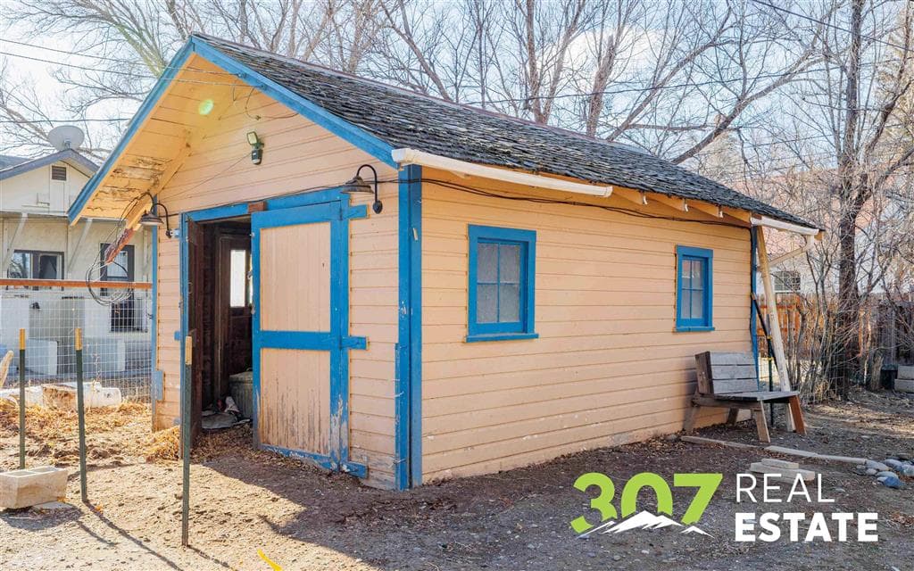 837 12th St — photo 23 of 31