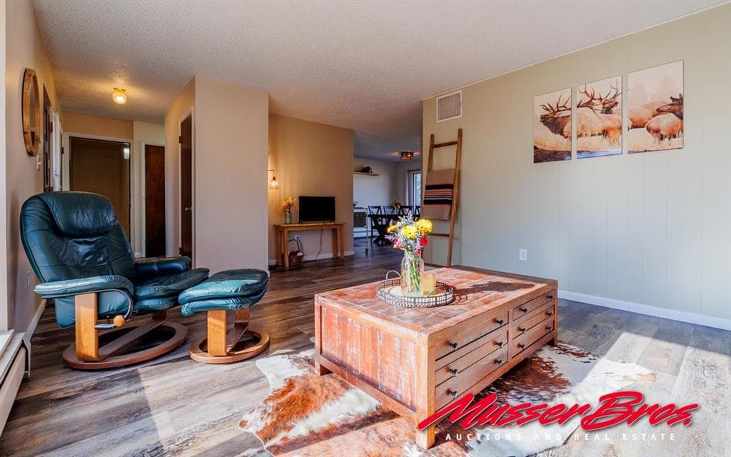 1237 Birch — photo 20 of 45