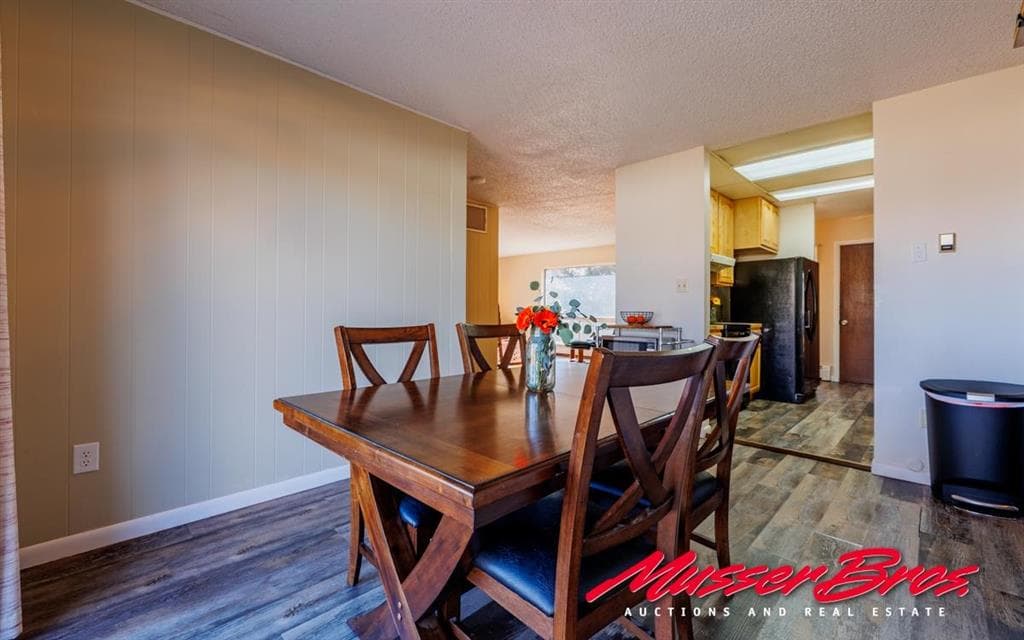 1237 Birch — photo 23 of 45