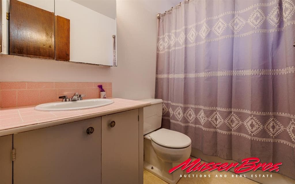 1237 Birch — photo 32 of 45