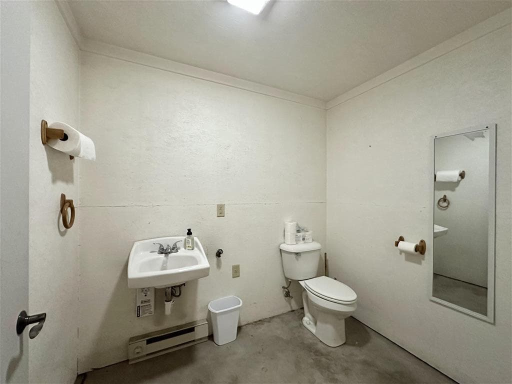 324 Blackburn St — photo 11 of 14