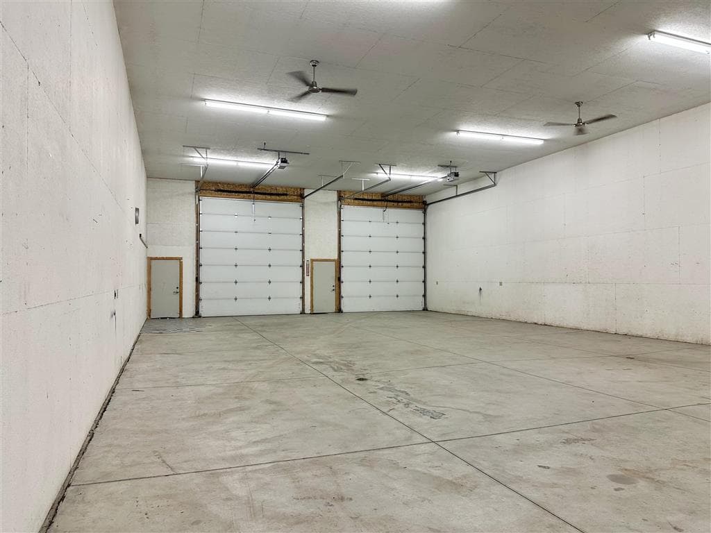 324 Blackburn St — photo 6 of 14