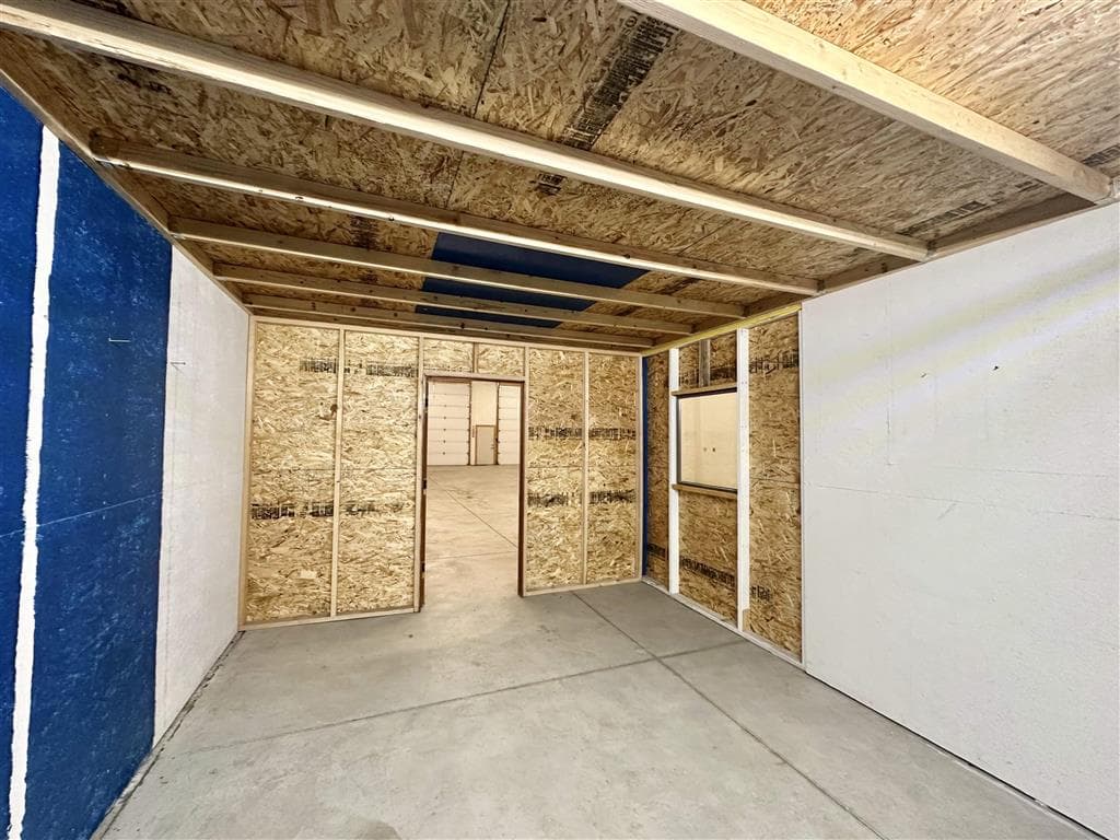 324 Blackburn St — photo 9 of 14