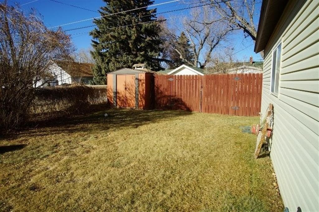 1325 Salsbury Ave — photo 13 of 22