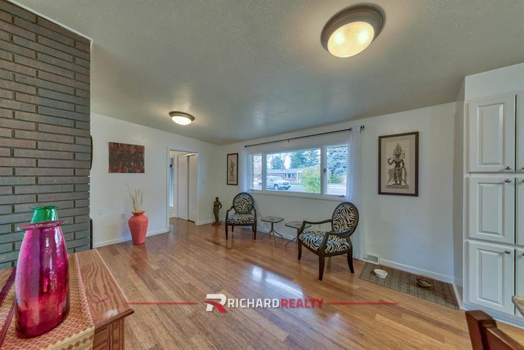 525 College Dr — photo 12 of 33